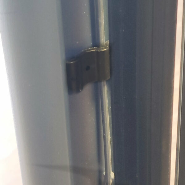 Easyclip pour poteau aluminium